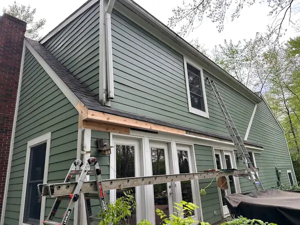 Cedar Siding Repair — view 1 of 1