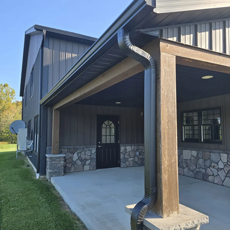 Country Roofing & Exteriors LLC — view 1 of 1