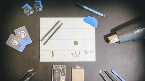 Gadgets & Phone Repair Center — view 1 of 1