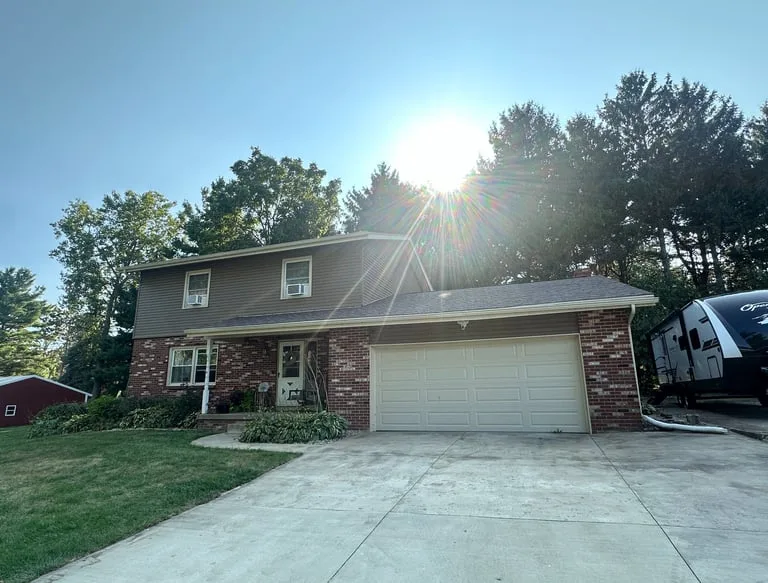 Lakeview Roofing — view 1 of 1