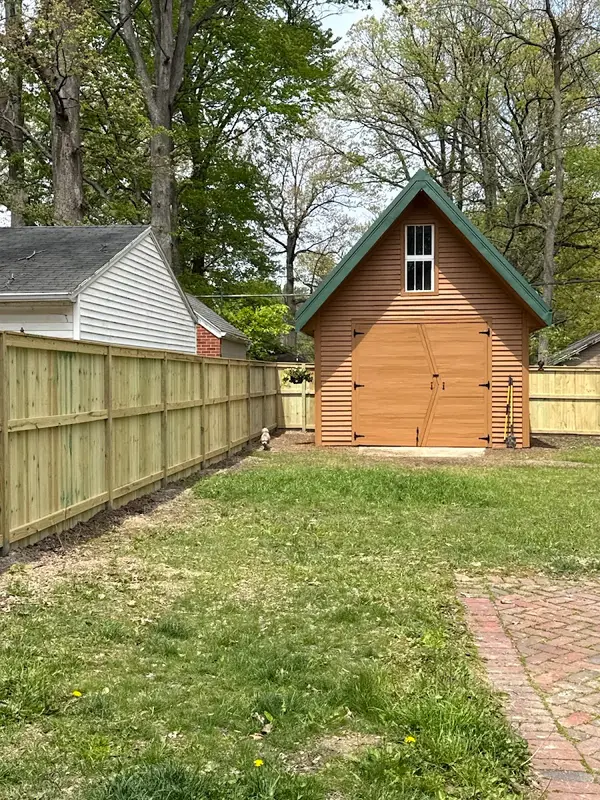 LEES HANDS LLC — view 1 of 1